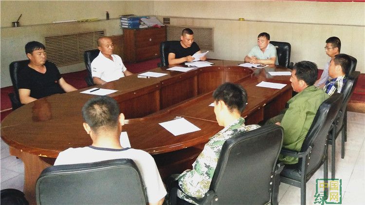庫莫林場黨支部召開專題組織生活會_副本.jpg
