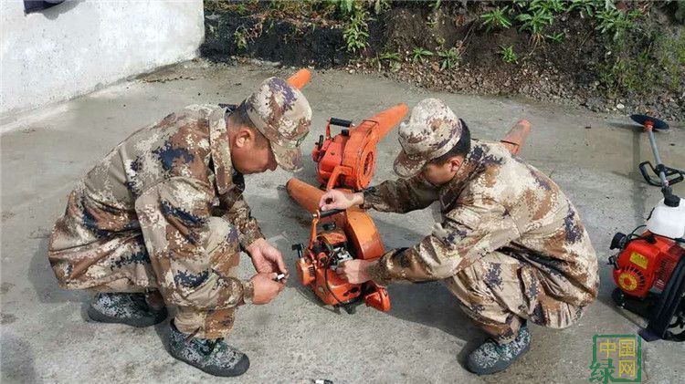 古里林場檢修防火機具備戰秋防.jpg