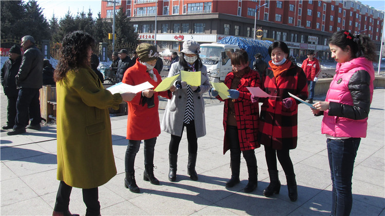 開展女職工維權(quán) 保障女職工權(quán)益.jpg
