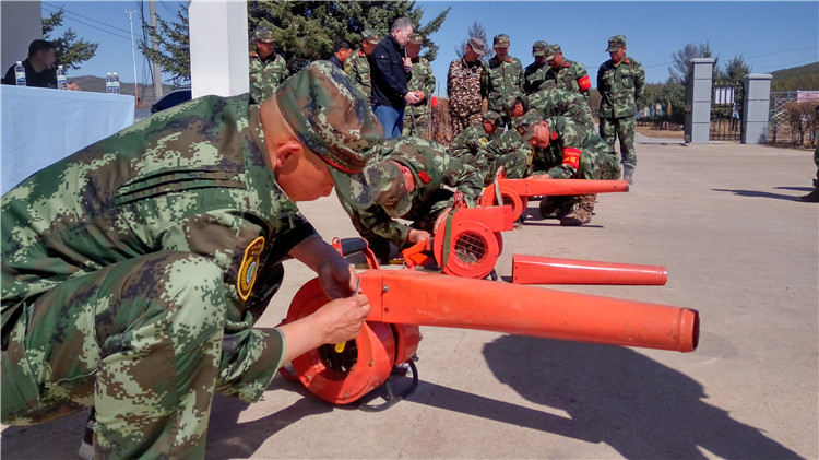 興阿林場開展第二屆森林防撲火技能比武大賽1.jpg