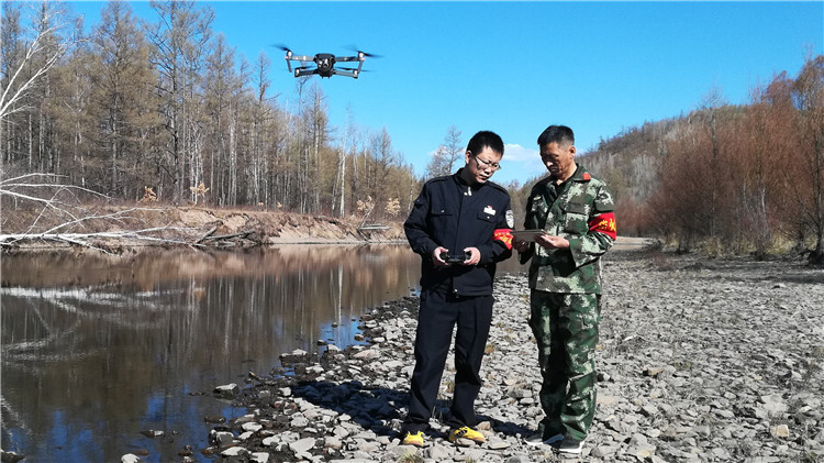 阿里河林業局興阿林場利用無人機加強施業區防火巡查力度1.jpg