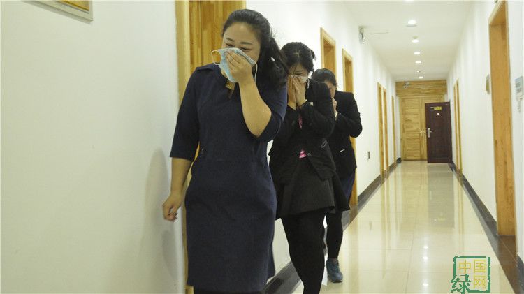 圖里河林業局開展消防安全事故應急逃生演練.JPG