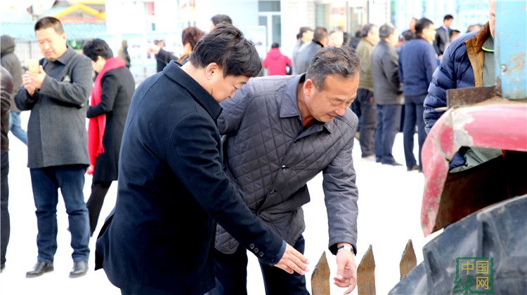 林區生態保護建設購買服務現場會在根河林業局繼續進行 (3).JPG