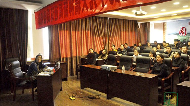 圖里河林業局黨委舉辦黨的十九大精神新聞通訊員培訓班 (2).jpg