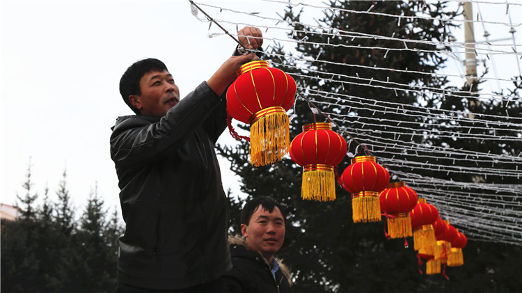 克一河林業局積極營造喜慶的節日氛圍 (1).JPG
