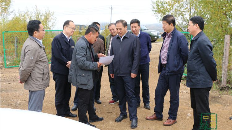 陳佰山到綽源林業局調研指導 (1).JPG