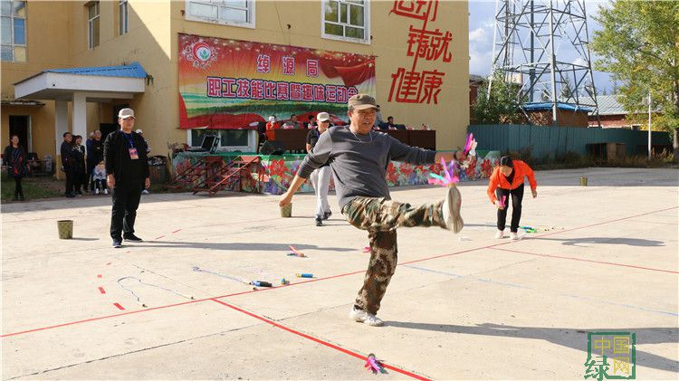 綽源林業局工會舉辦趣味運動會 (1).JPG
