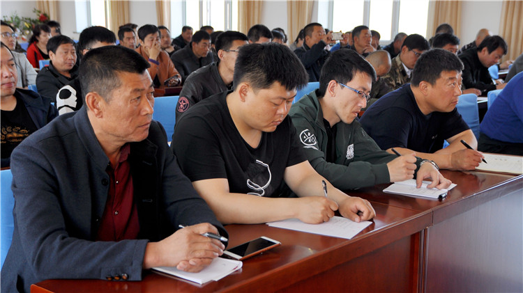 庫都爾林業局舉辦2018年度森林撫育培訓班2.JPG