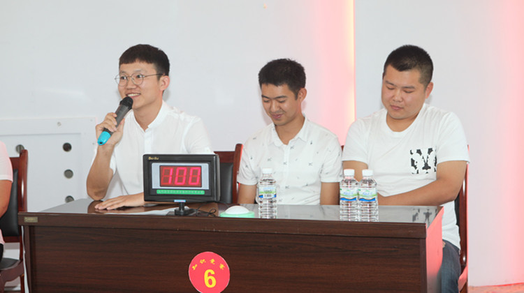 小隊(duì)成員答題環(huán)節(jié).JPG