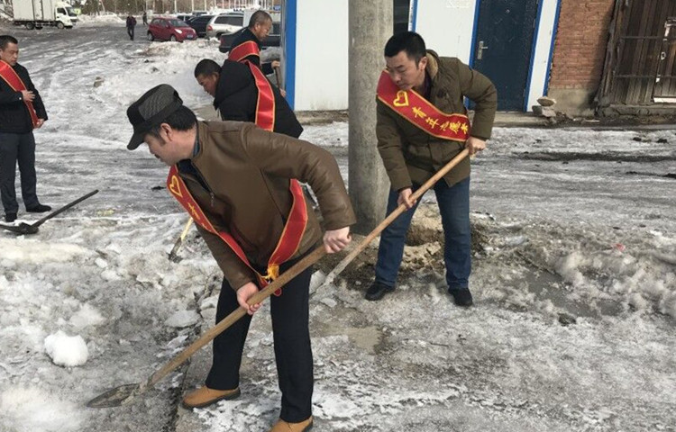 阿爾山林業(yè)局伊爾施林場團(tuán)總支開展雷鋒月志愿服務(wù)活動(dòng).jpg