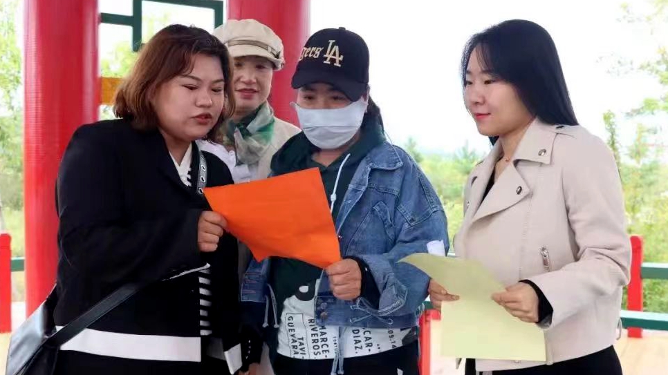 甘河森工公司黨委多舉措扎實(shí)開(kāi)展鑄牢中華民族共同體意識(shí)學(xué)習(xí)宣傳教育 (2).jpg