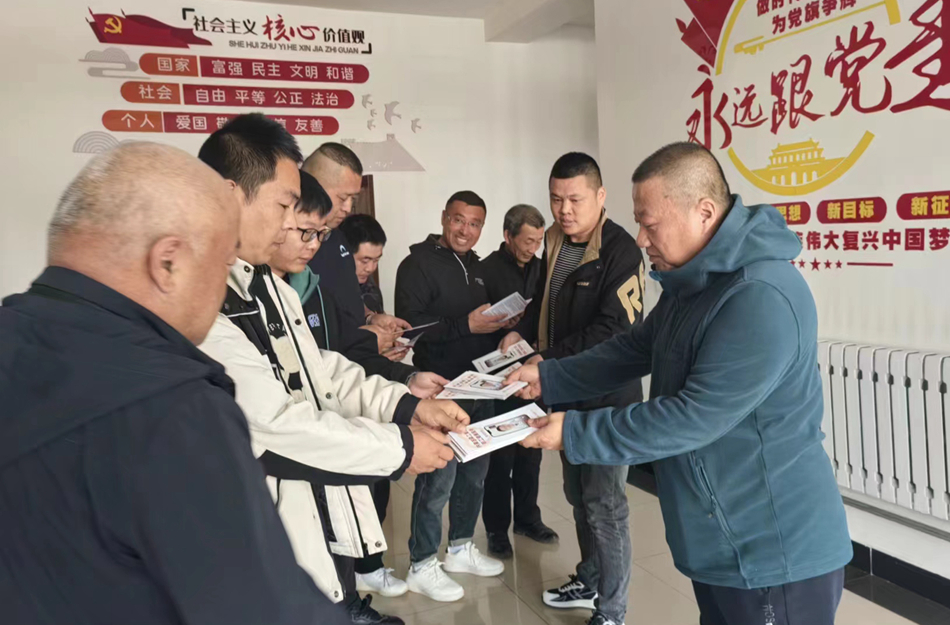 克一河森工公司工會(huì)開展職工健康服務(wù)工作(胥臘梅攝影)2.jpg