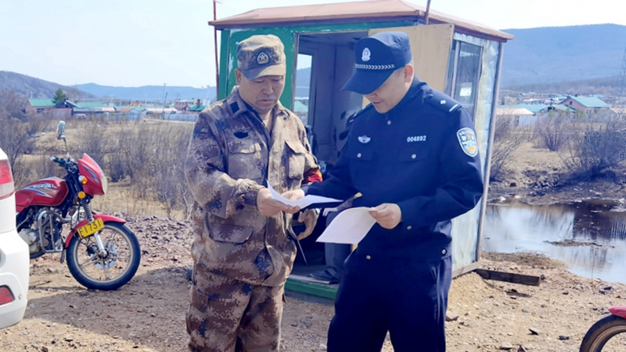金河分局組織開展反詐宣傳活動.jpg