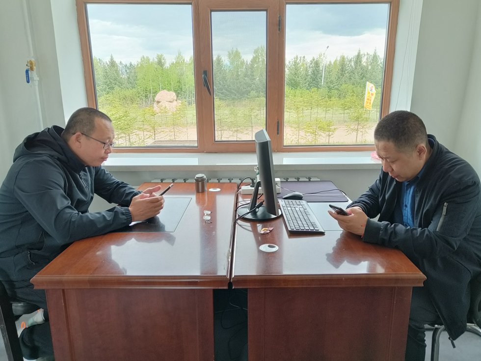 克一河森工公司莫冷格林場（機械運修處）開展“民族法治宣傳周”線上答題活動.jpg