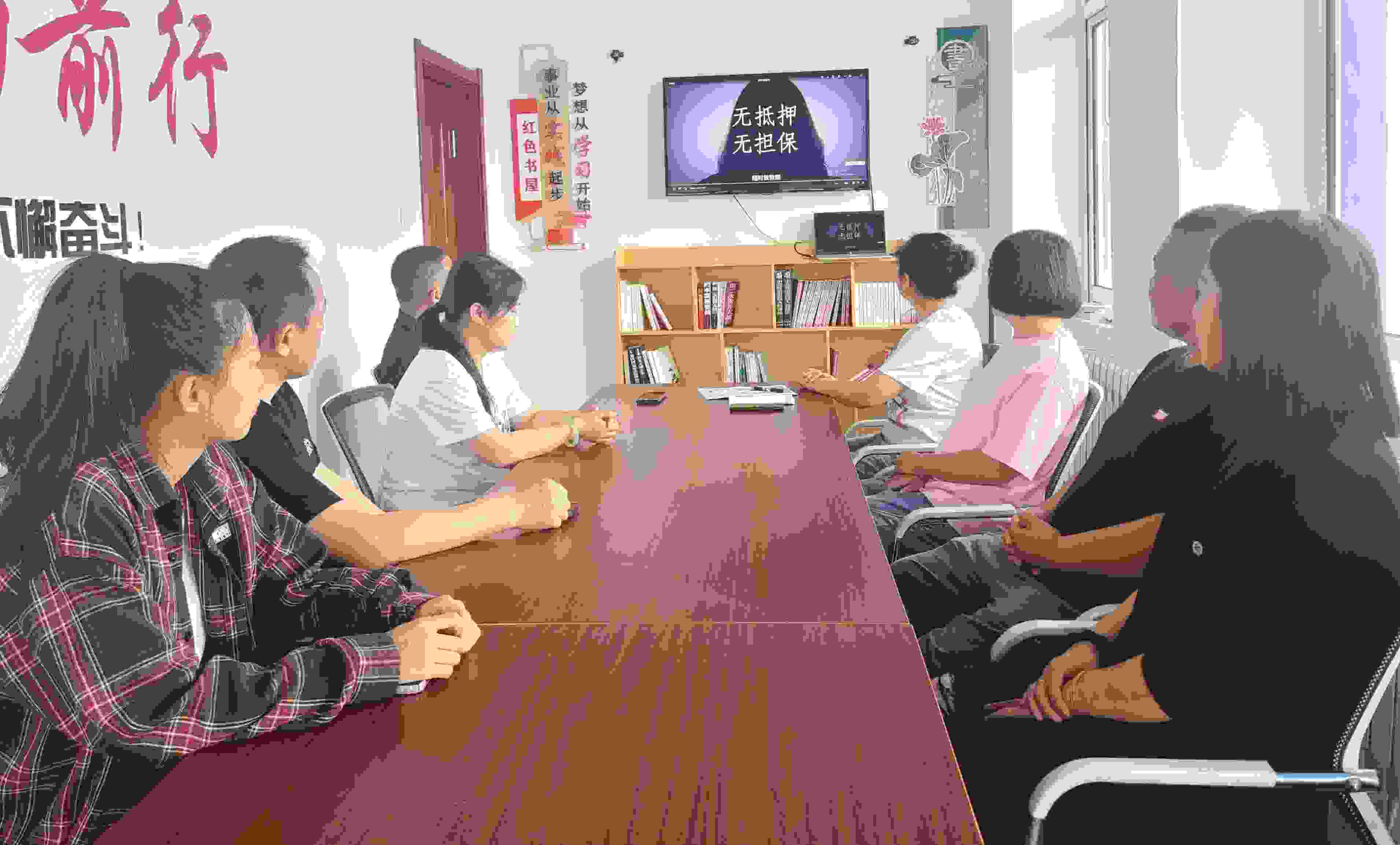 阿里河森工公司森調(diào)隊開展“全面反詐在行動”宣傳活動 (2).jpg