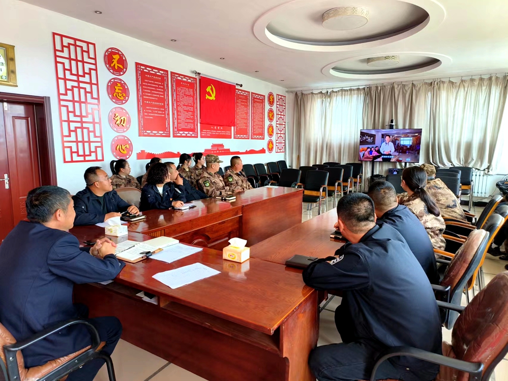 貯木中心黨支部開展反邪教宣傳活動(dòng).jpg