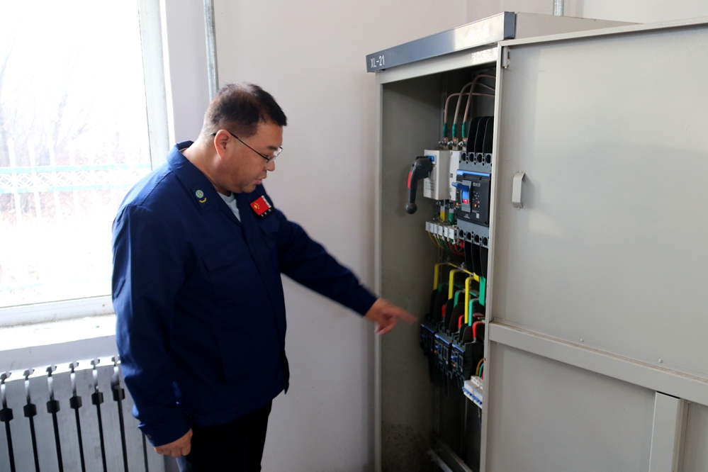 吉文森工公司安委辦開展電動自行車安全隱患全鏈條整治專項檢查工作 (3).jpg