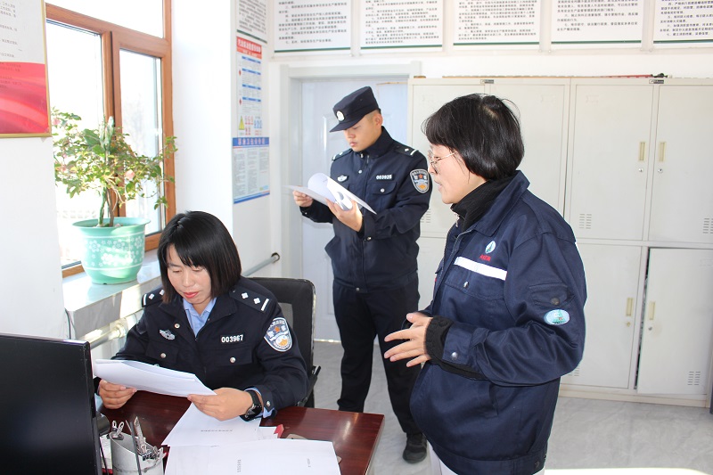 為安全“加滿油”，克一河分局組織開展加油站安全大檢查.JPG