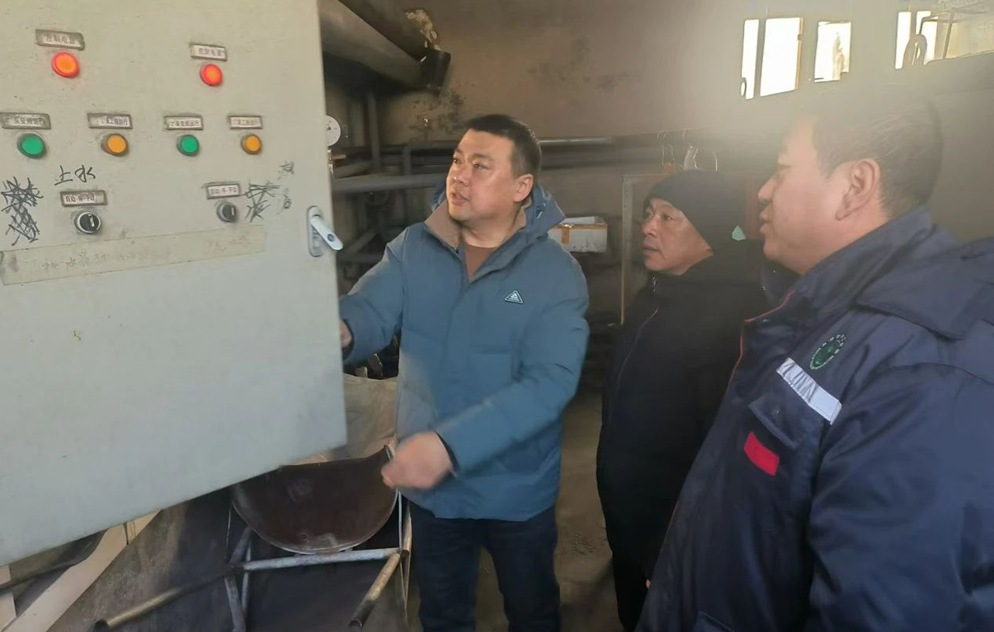 綽源森工公司綜合服務中心開展安全互檢互查 筑牢安全防線.jpg