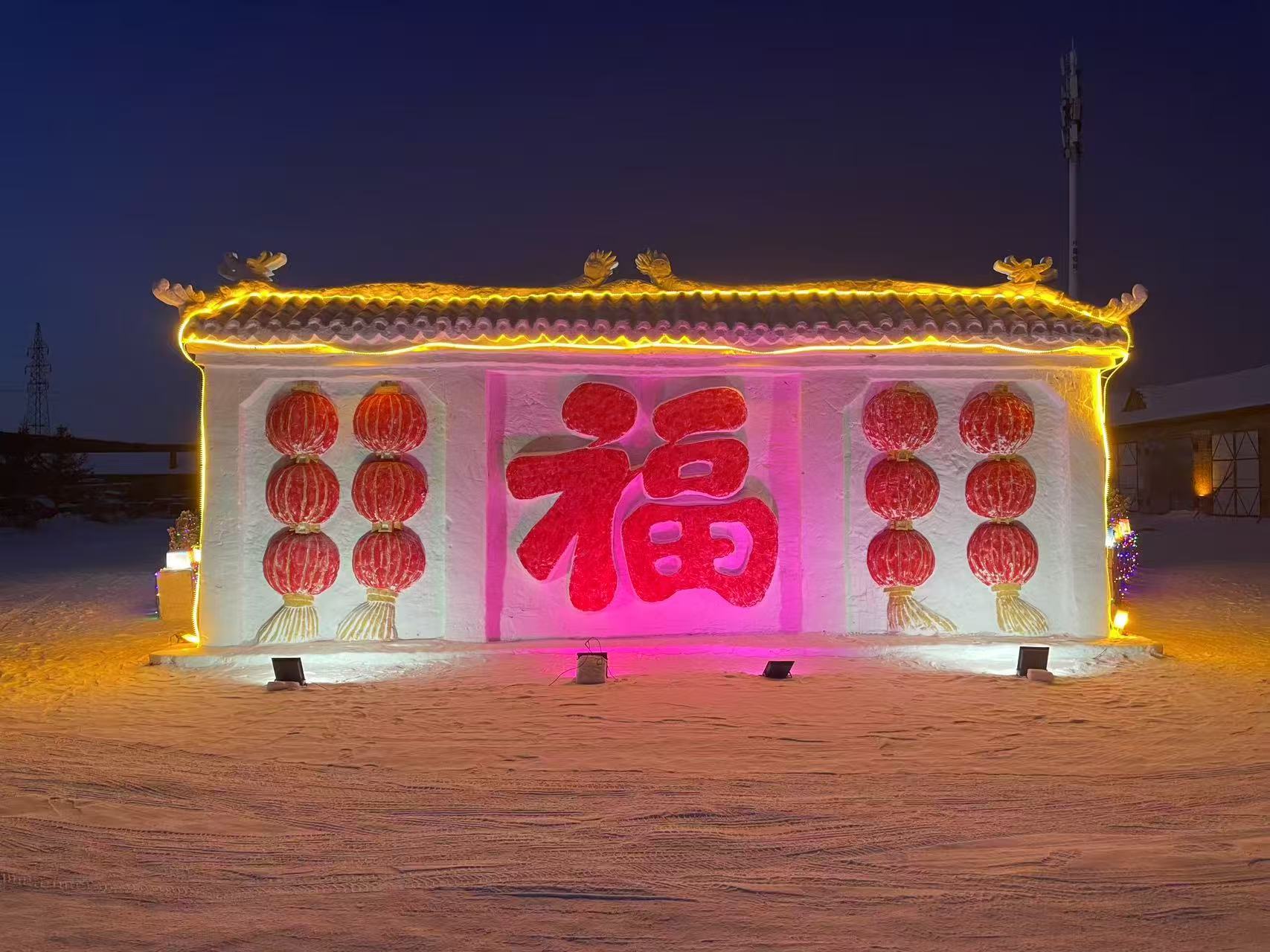 迎春制雪雕 路橋添樂(lè)趣5.jpg