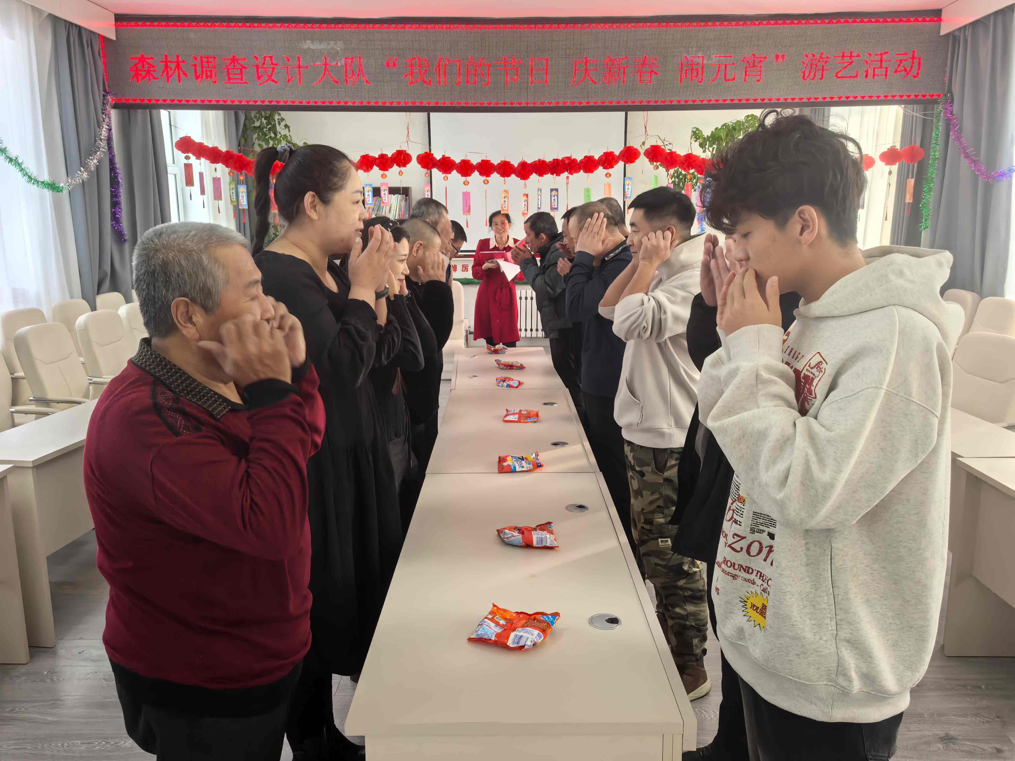 P1金河森工公司森林調查設計大隊開展“我們的節日-慶新春-鬧元宵”游藝活動-(1).jpg