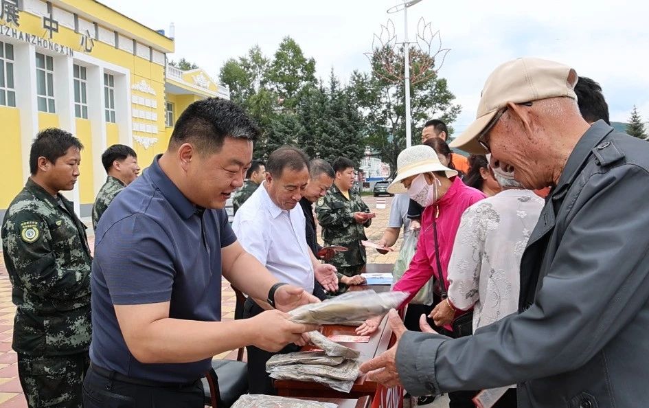 綽源森工公司積極開展征兵宣傳活動.jpg